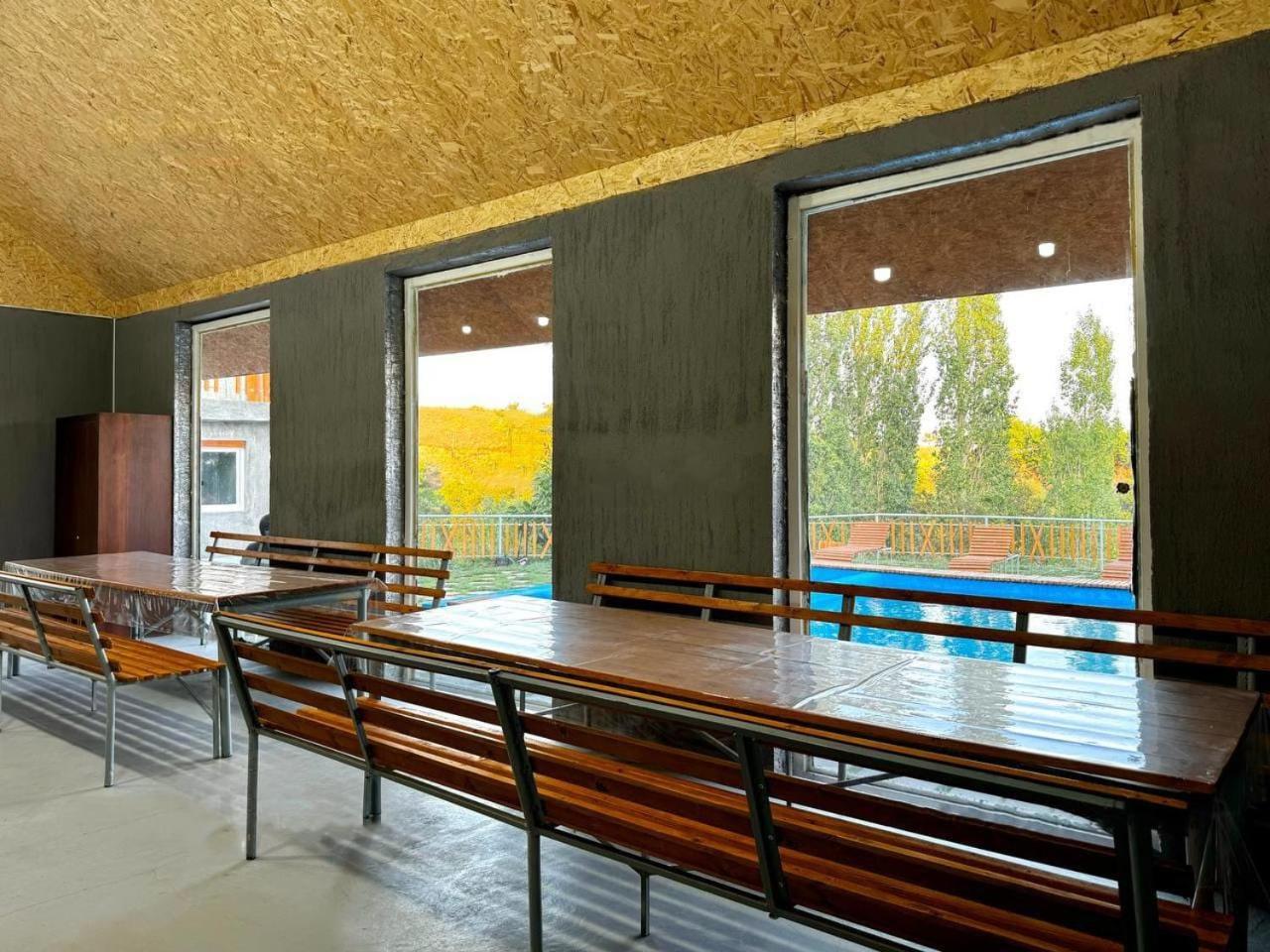 Harmonycampinghouse Teghenik 外观 照片