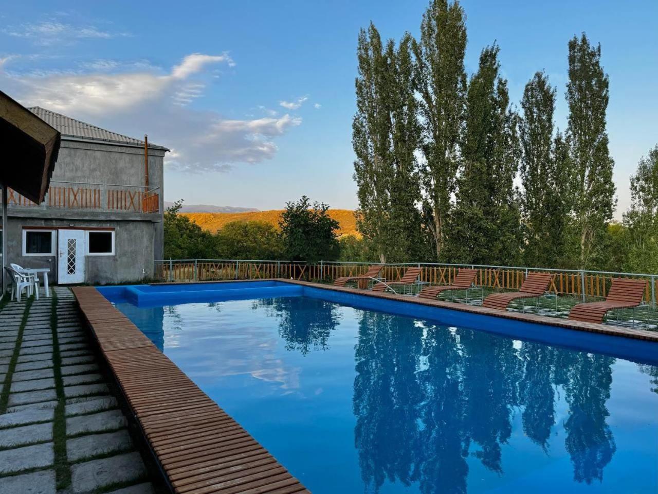 Harmonycampinghouse Teghenik 外观 照片